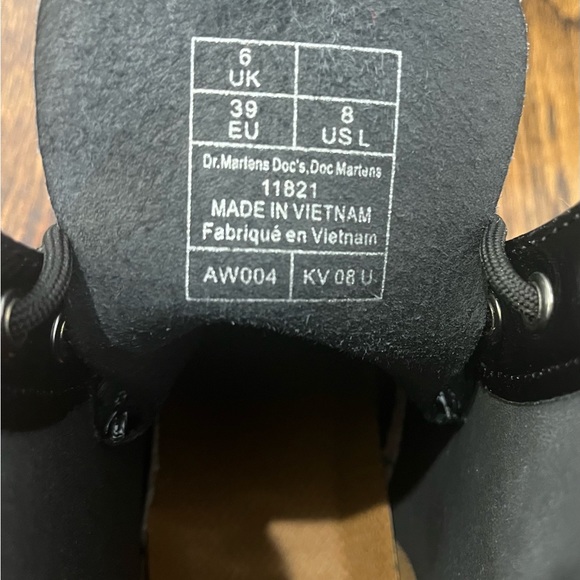 Dr. Martens - Picture 2 of 7